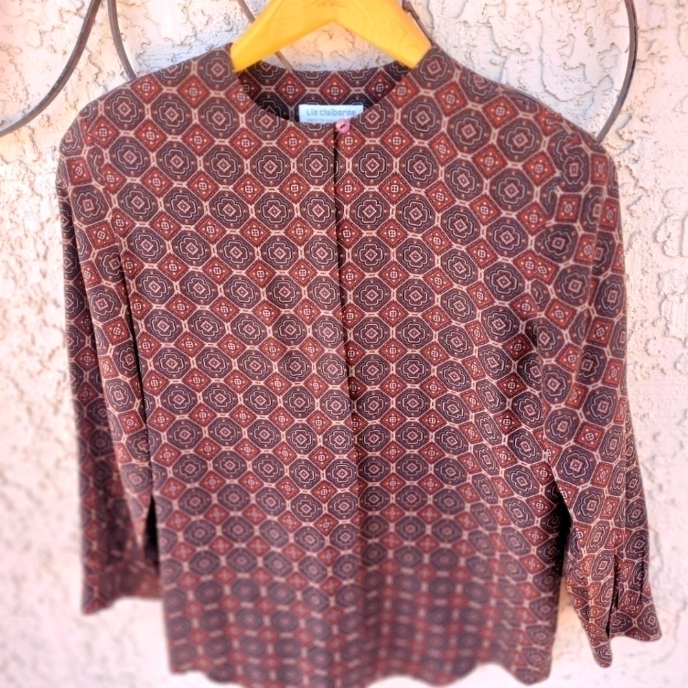 Liz Claiborne 100% Silk LS Sz 2P‎ Blouse Tunic